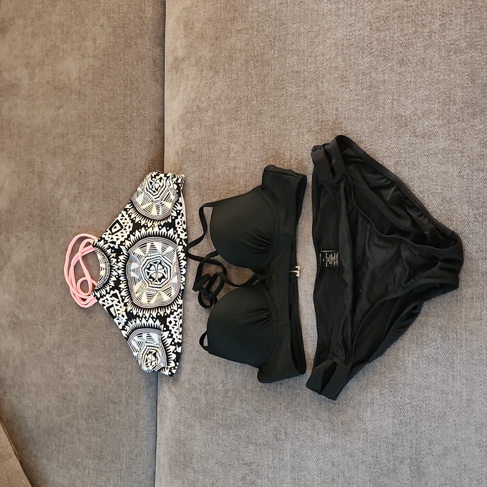 Bundle● M top, L top & XL bottom see pictures